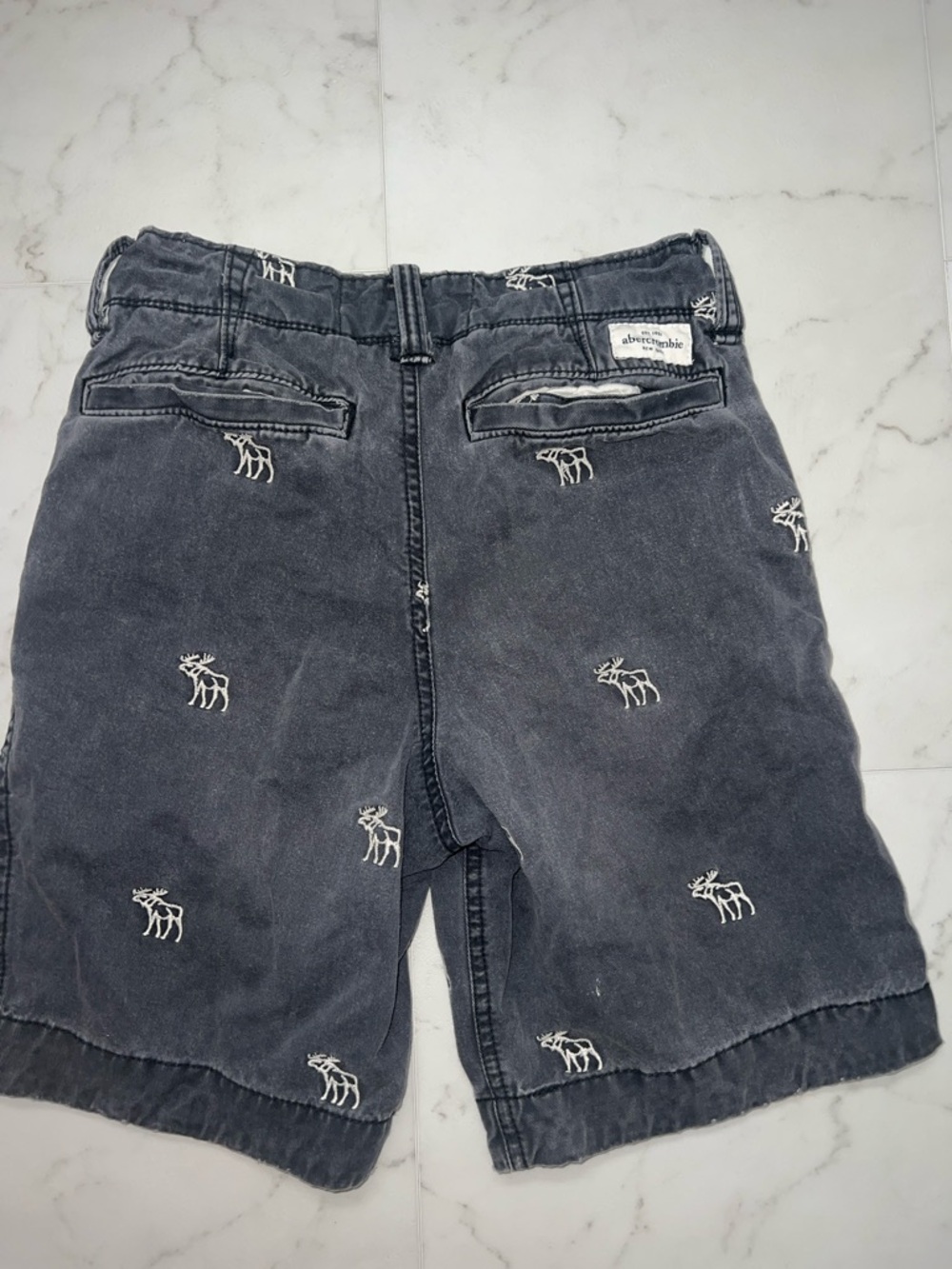 Vintage Abercrombie & Fitch Boys Embroidered Moose Cotton Shorts Size 12 - Picture 3 of 4